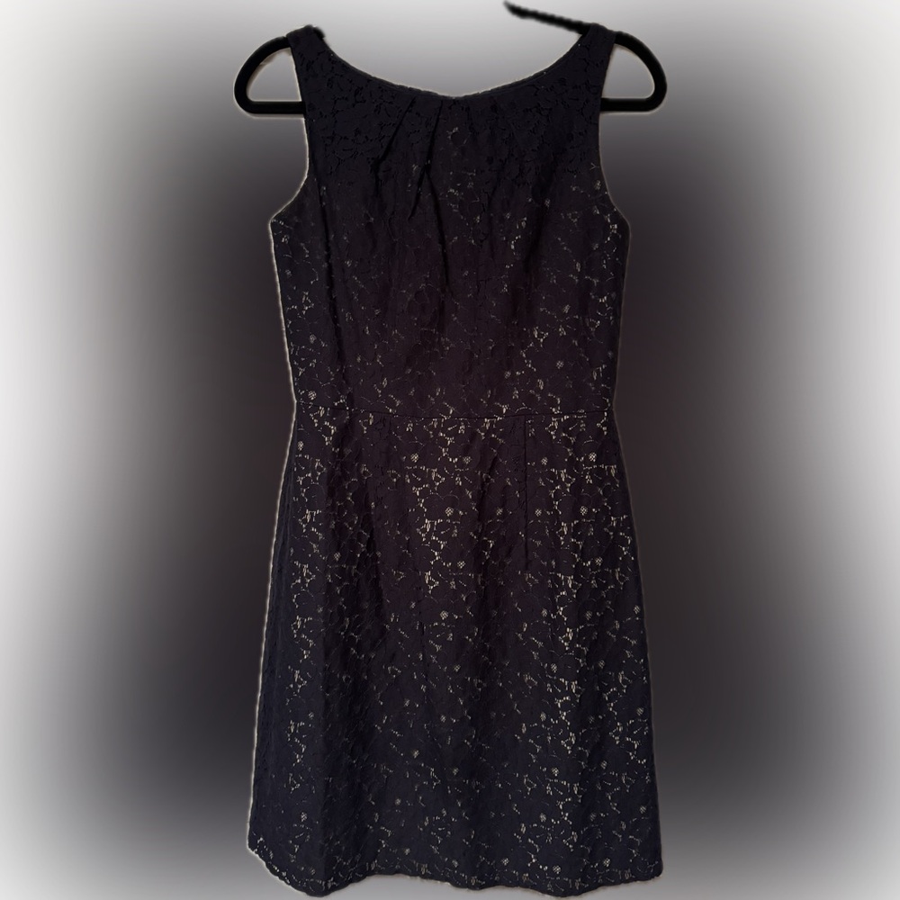 Jasmine Sz 6 Dark Navy Lace Dress w/ champagne lining and open back